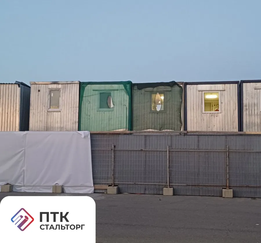 Бытовка 6х2,4х2,7 м, поделена на две комнаты и прихожую